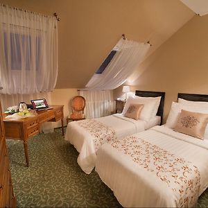 Kamer met een Queen Size Bed